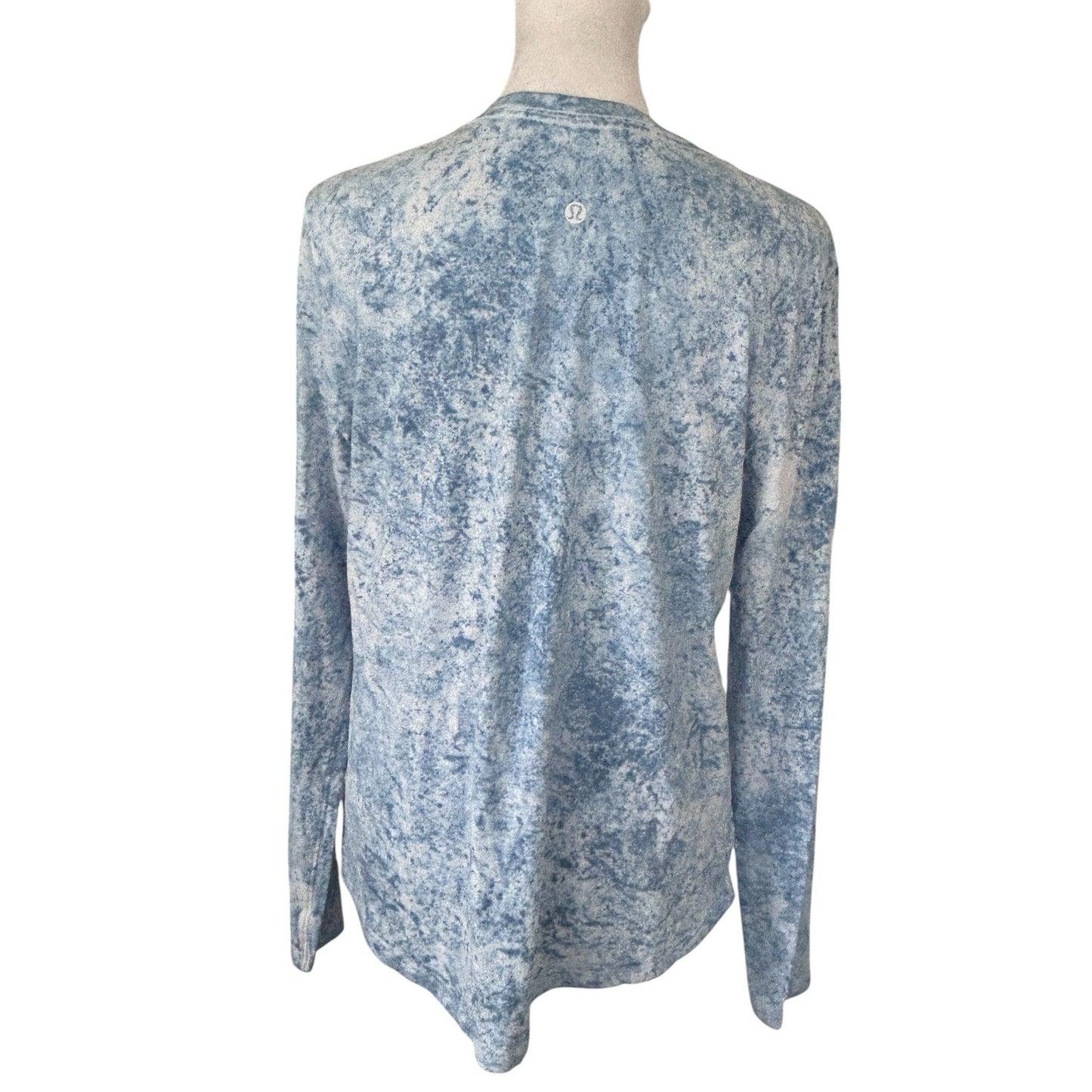 Lululemon Blue and White Tie Dye Long Sleeve Pullover Top Womens Size 6