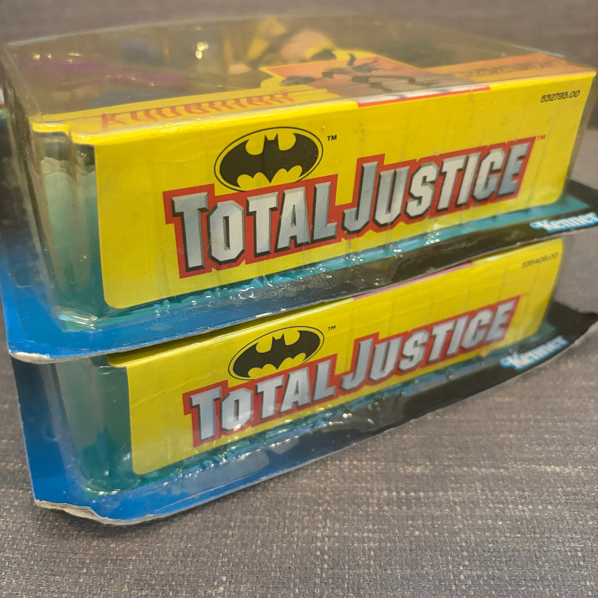 LOT 2 Kenner Total Justice Action Figures Hawkman and Aquaman NEW