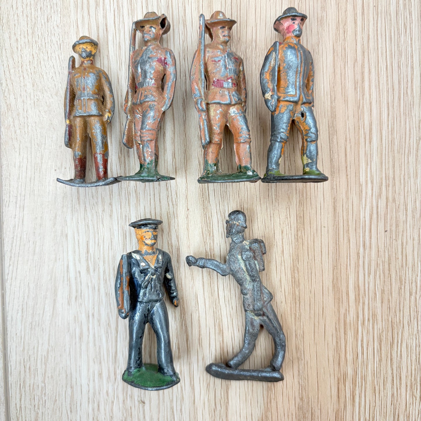 Lot of 30 Vintage Cast Iron Toy Soldiers, Army Men, Calvary Horse Drawn Cannons