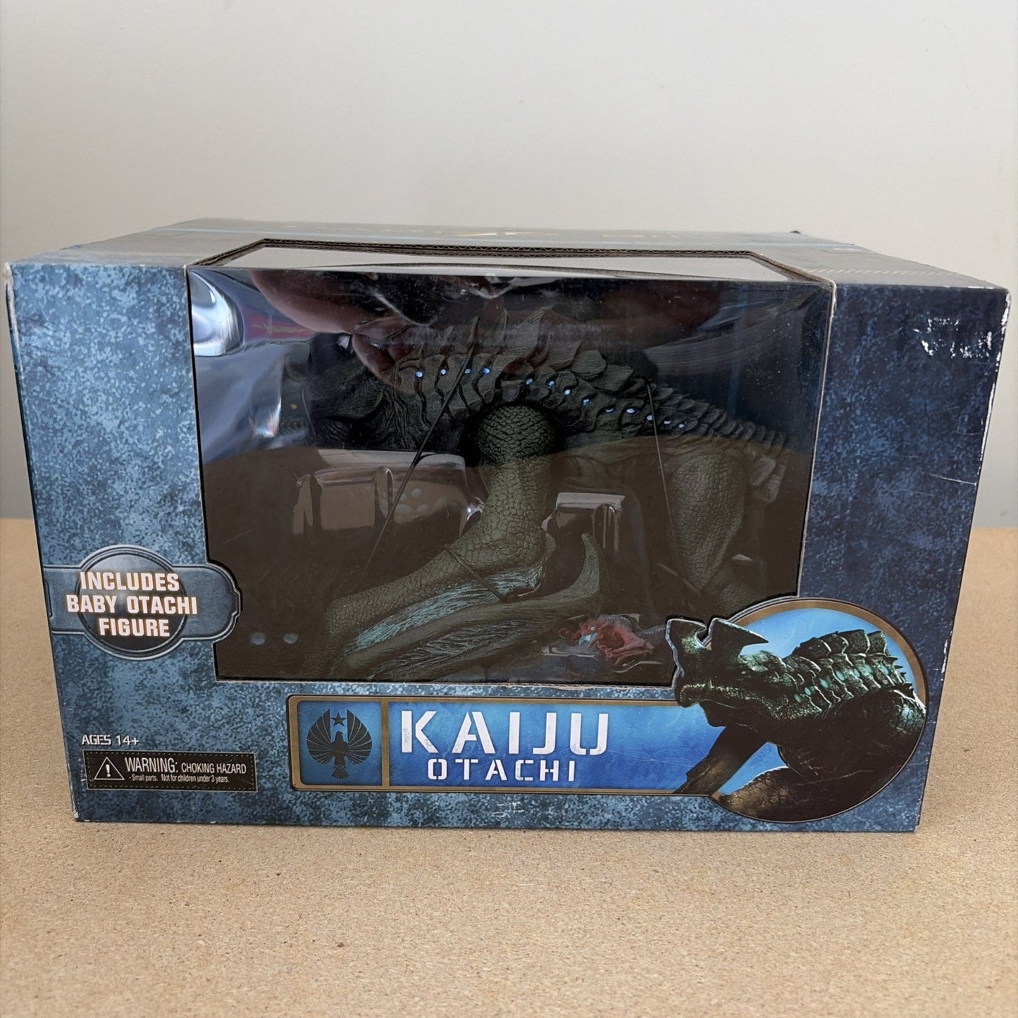 NECA 31987 7 inch Pacific Rim Ultra Deluxe Kaiju Otachi Action Figure NEW