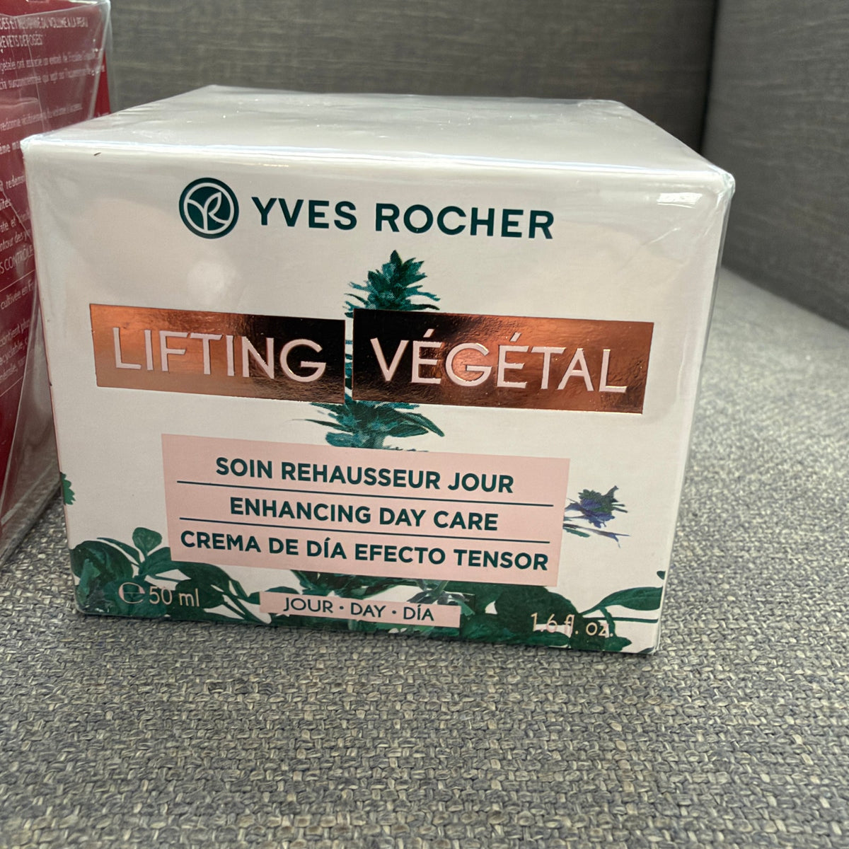 Yves Rocher BUNDLE Lifting Vegetal and Serum Vegetal NEW SEALED