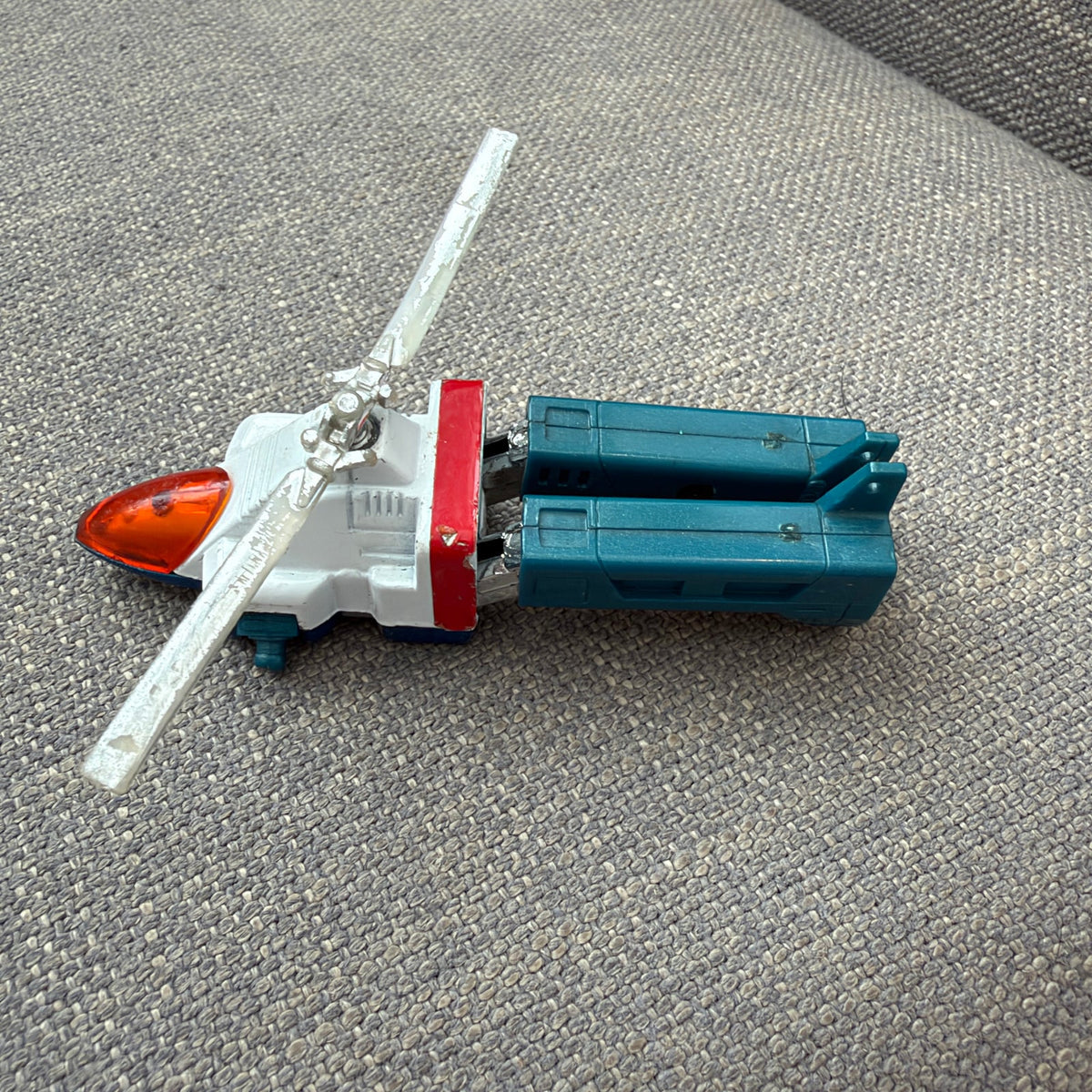 Vintage 1983 Tonka GoBots Cop-Tur Missing Propeller