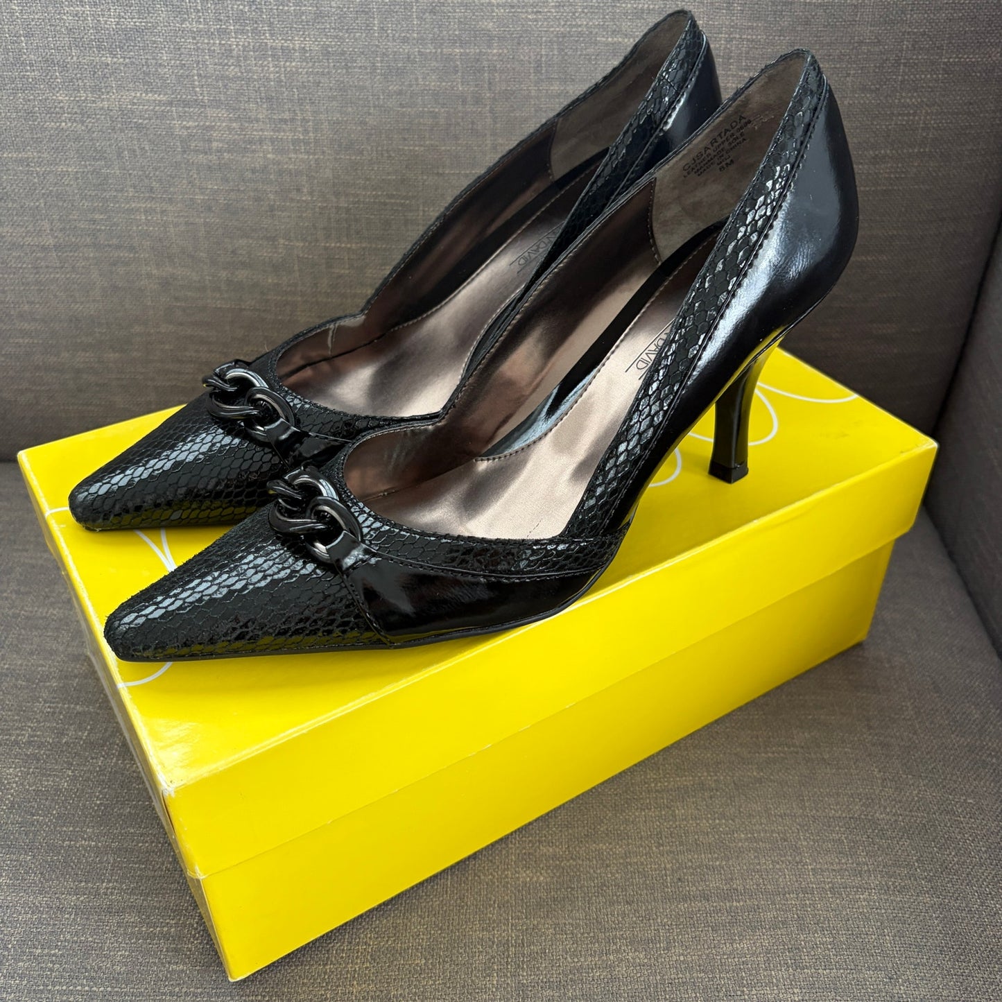 Circa Joan & David Black Snakeskin Leather Heels CJSARTADA Womens Size 8