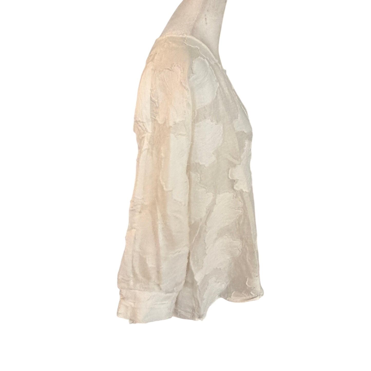 Karl Lagerfeld White on White Floral 3/4 Sleeve Pullover Top Womens Size Medium