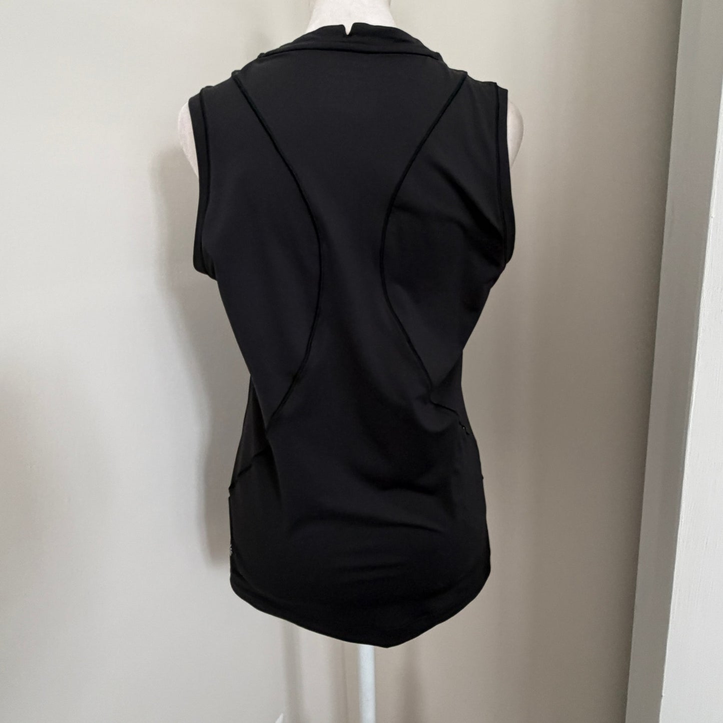 Athleta Black Sunchaser Tank Top Womens Size Small