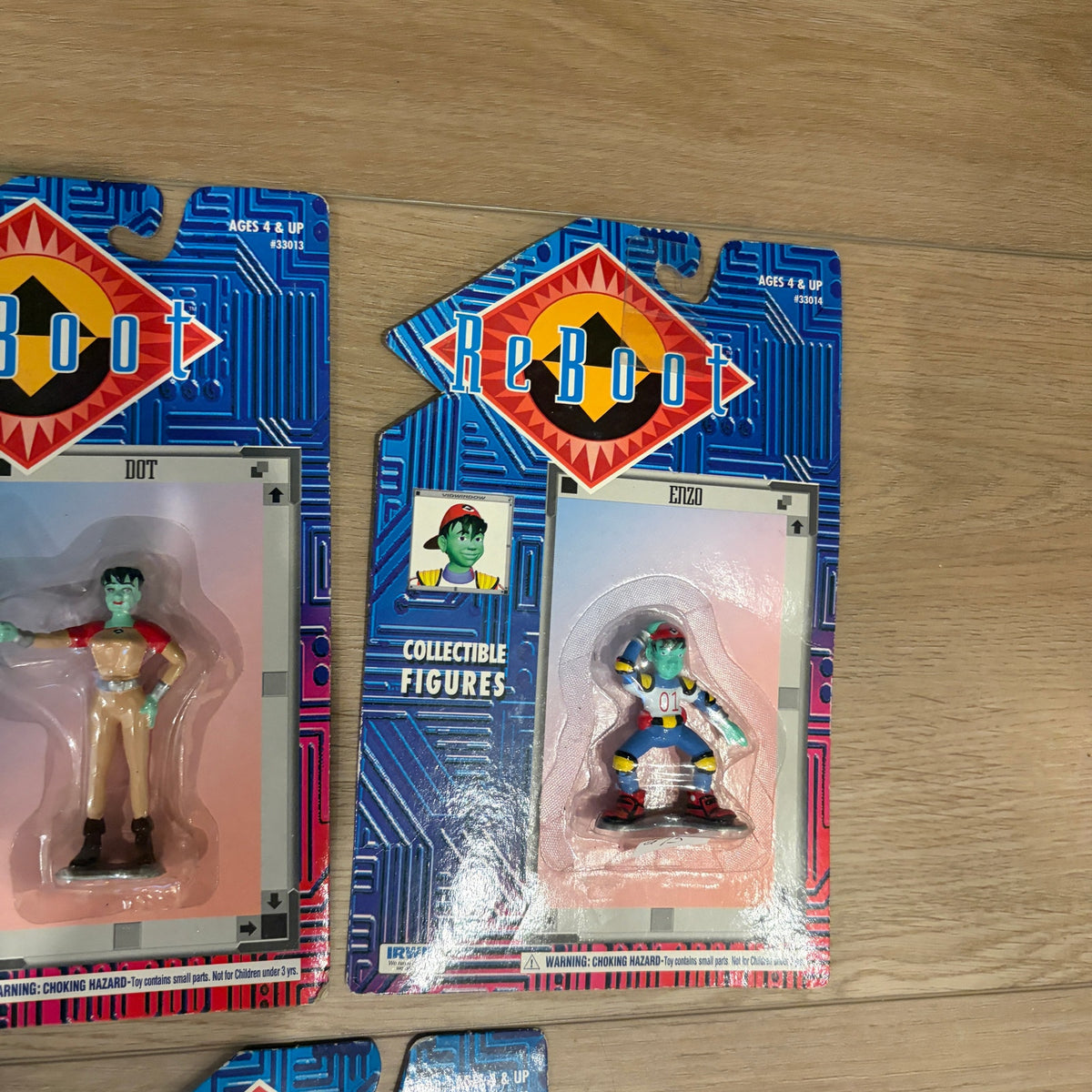LOT 7 ReBoot Collectible Action Figures Irwin 1995