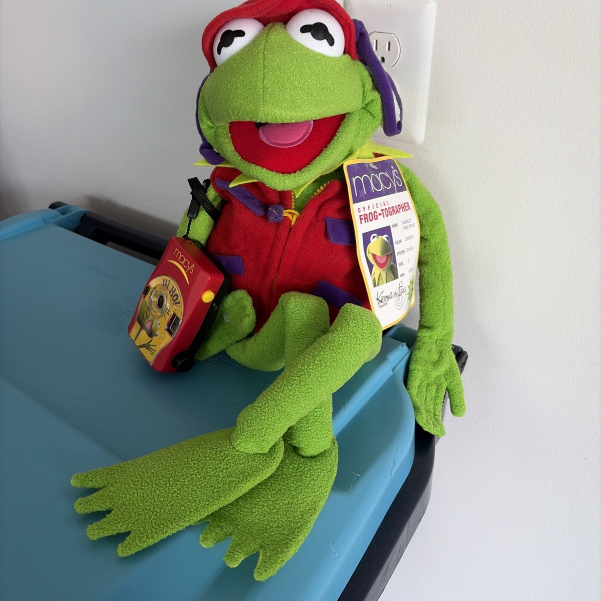 Macys Official 24" Kermit the Frog-Tographer Plush Stuffed Animal w/ Camera NEW