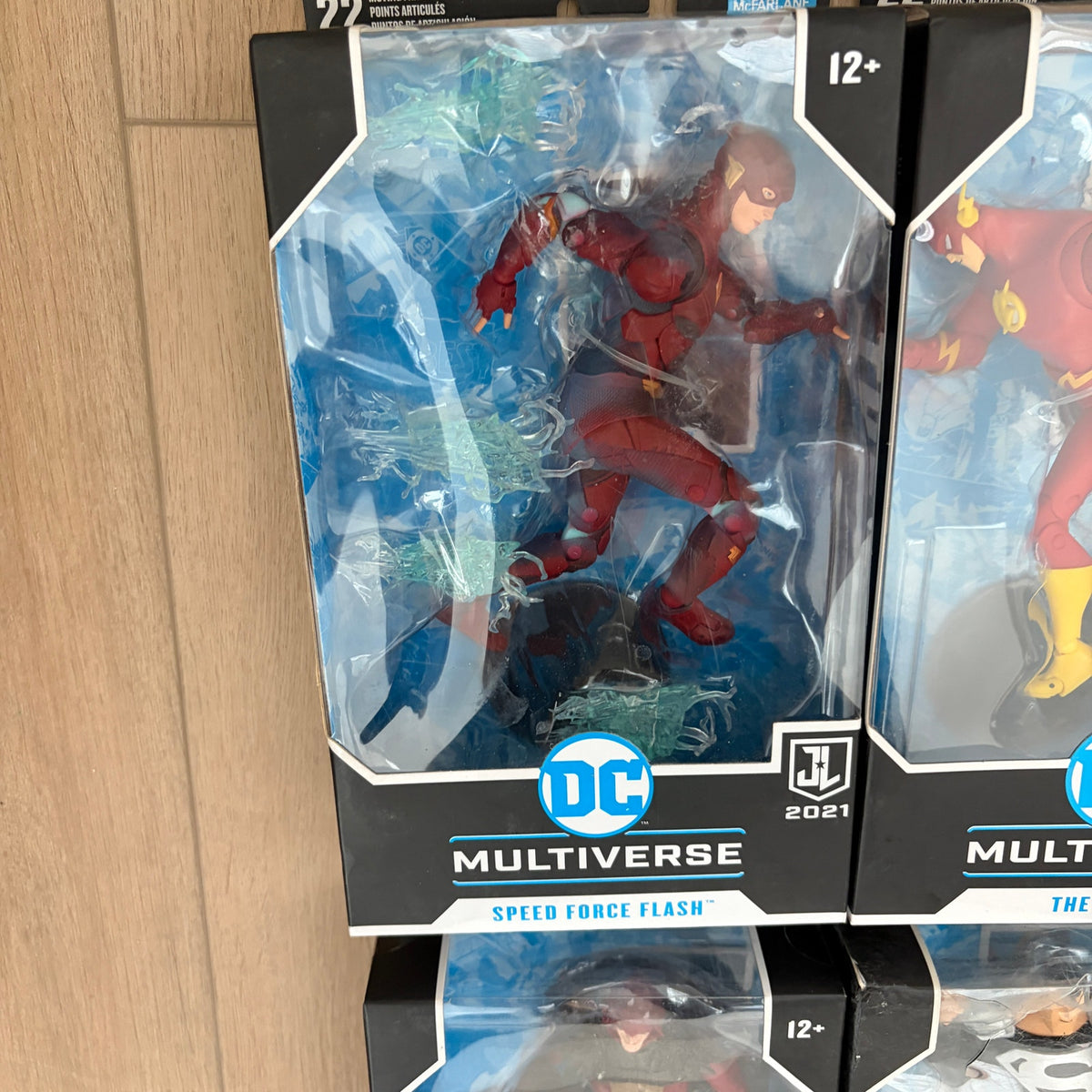 LOT 4 DC Multiverse Figures Superman, Speed Force Flash, The Flash, King Shazam