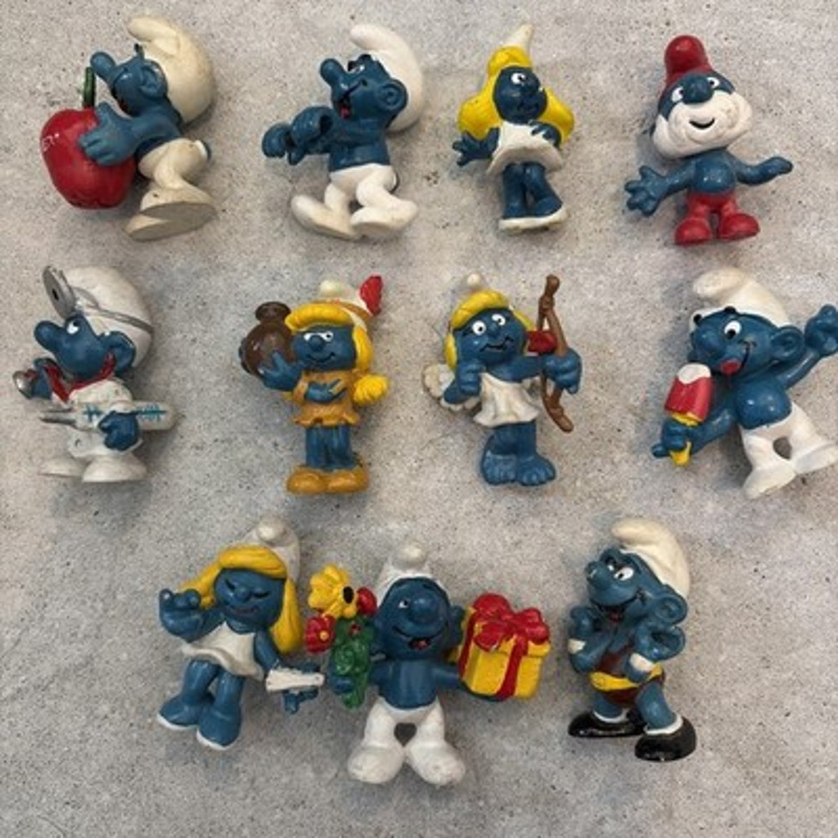 Vintage 70’s/80’s Lot Of 144 Schleich Peyo Various Smurfs Figures