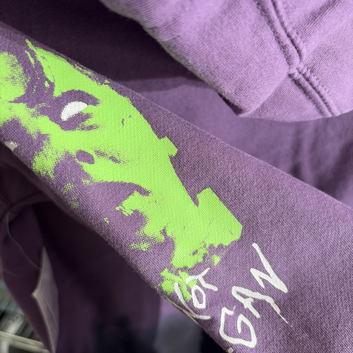 The Exorcist Hoodie Purple Pullover Sweatshirt Men’s Size Small 34/36 NEW