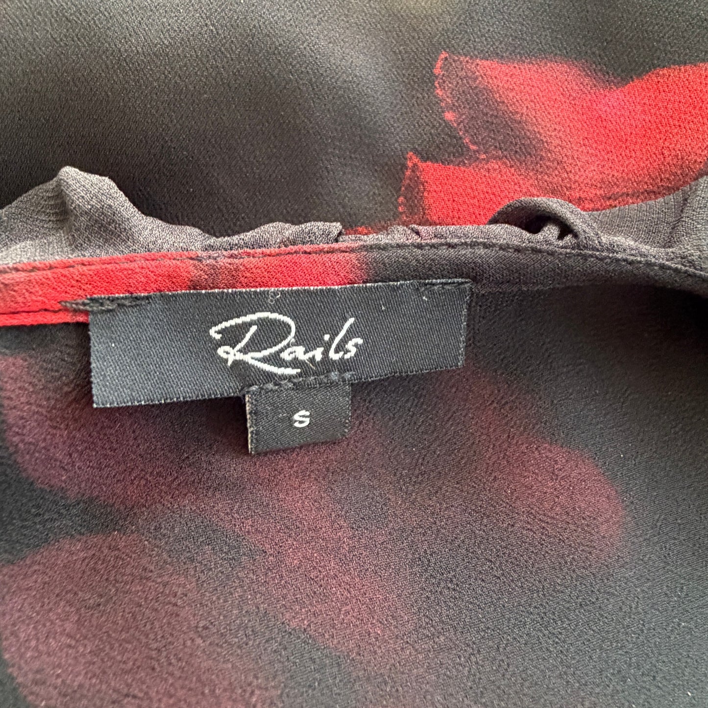 Rails Ariana Black and Red Floral Ruffled Blouse Top Womens Size Small
