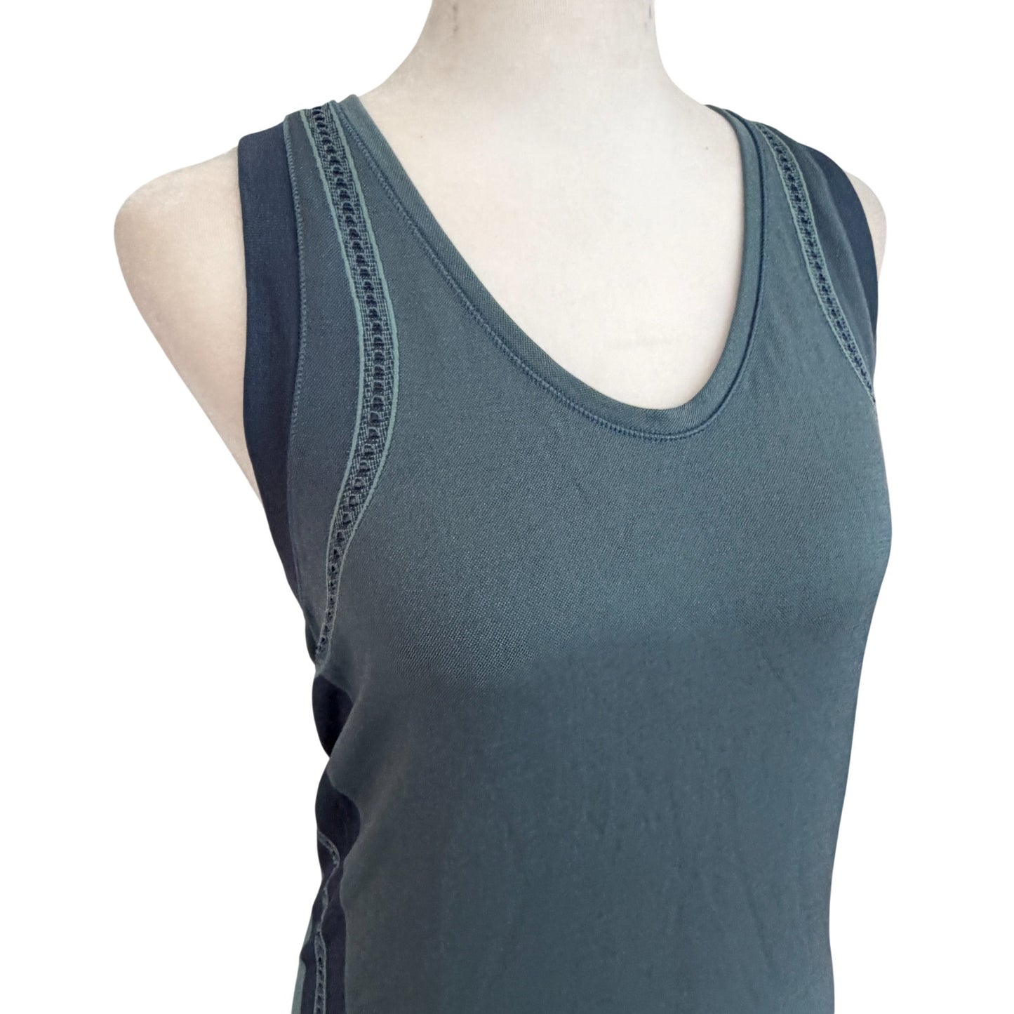 Athleta Allyson Felix Blue Racerback Tank Top Womens Size Medium