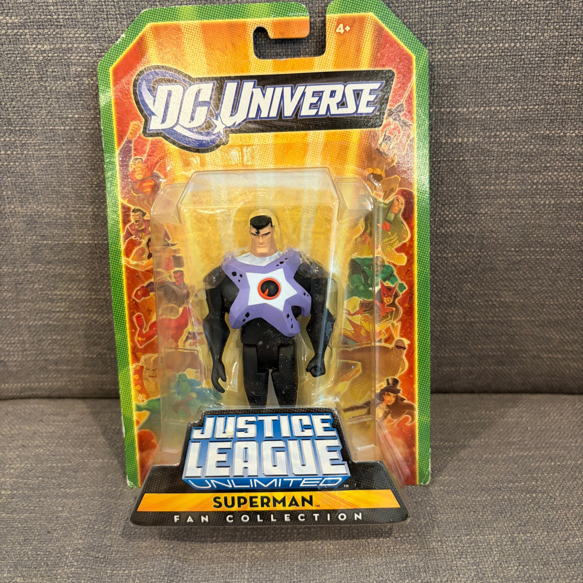 DC Universe Justice League Unlimited Superman Fan Collection 4” Figure