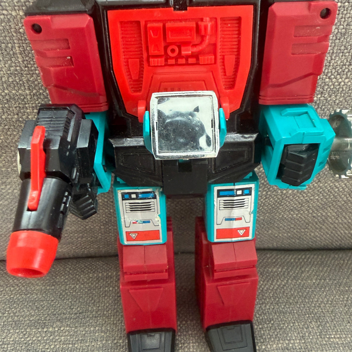 Vintage 1984 Hasbro Takara Co. Transformers G1 Perceptor