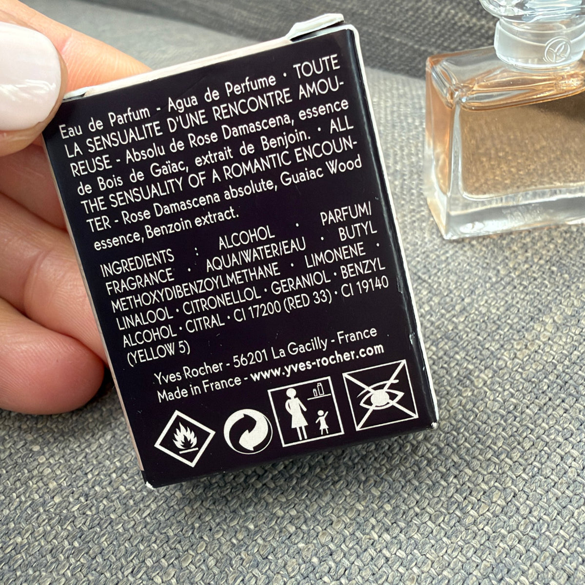 Yves Rocher Quelques Notes d'Amour L'Eau de Parfum .16 ml Mini NEW