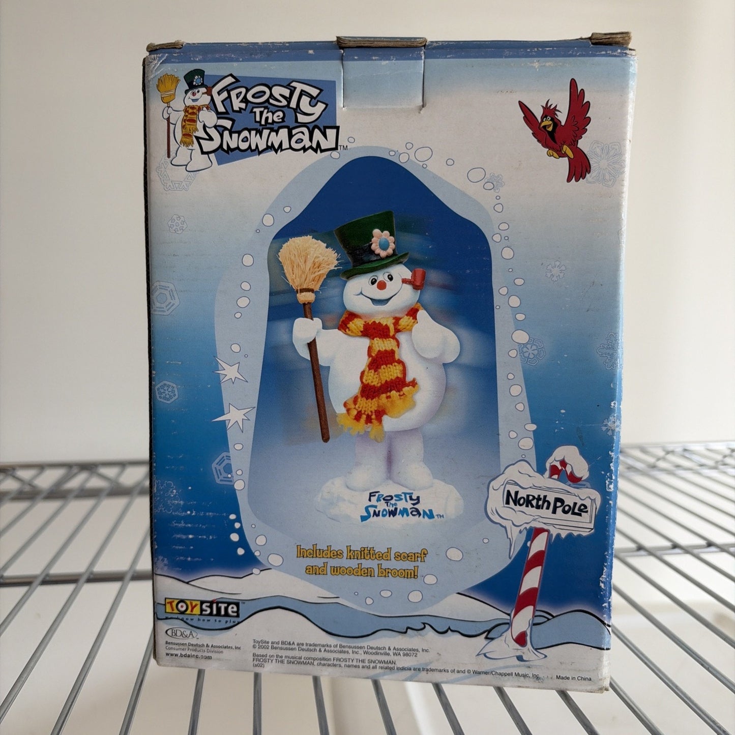 FROSTY the SNOWMAN BOBBLEHEAD Knit Scarf WOODEN BROOM 2002 NEW IN BOX
