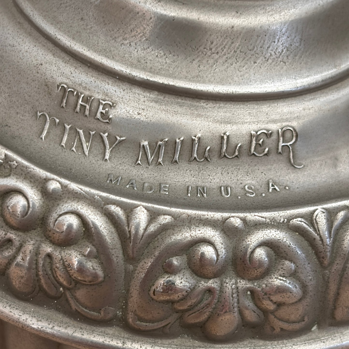 Miller "The Little Miller" Electrified Kerosene Lamp Made in USA Tested / Works