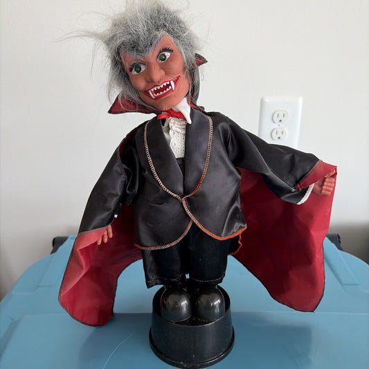 Vtge Funny Toys Dracula Electronic Halloween Figure 1988 16" Working Battery