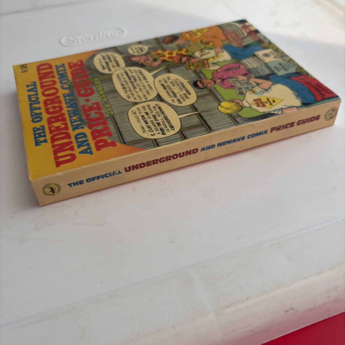THE OFFICIAL UNDERGROUND & NEWAVE COMIX PRICE GUIDE 1st EDITION 1982