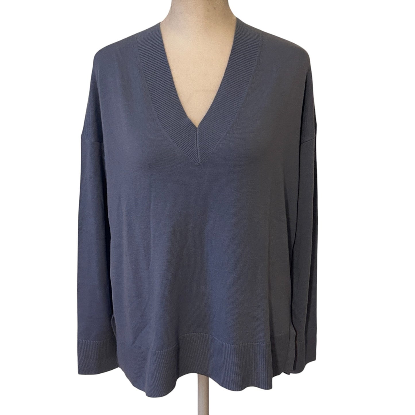 Treasure & Bond NWT Blue Manor Cashmere Blend V-Neck Sweater Womens Size XXS NEW