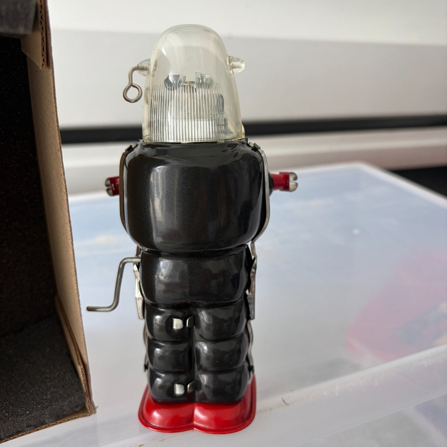 TR2018 Black Robot Space Trooper Friction Crank Tin Robot 7" Tall