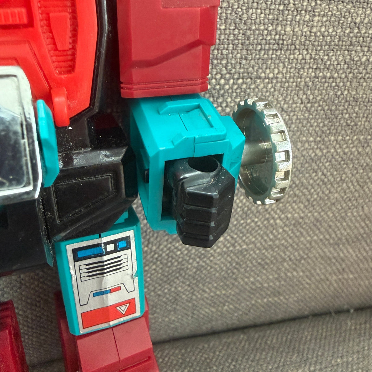 Vintage 1984 Hasbro Takara Co. Transformers G1 Perceptor