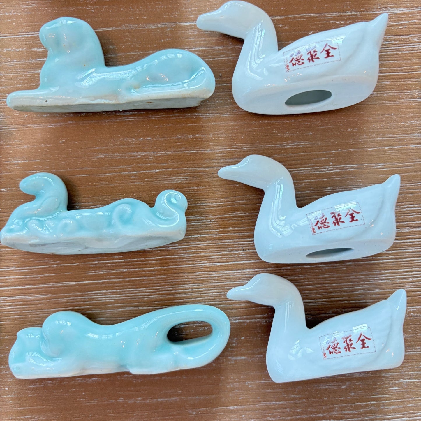 LOT 27 Vintage Chinese Chop Stick Rests Holders White Ducks, Light Blue Zodiac
