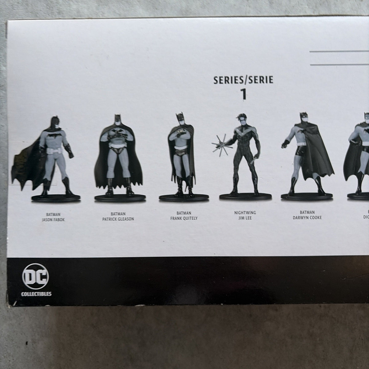 NEW DC Collectibles Batman Black & White Mini Figure 7 Pack, Series 1