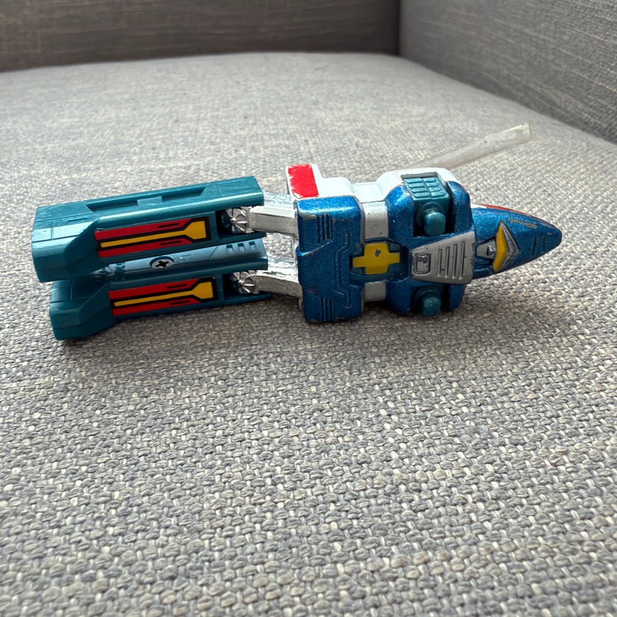 Vintage 1983 Tonka GoBots Cop-Tur Missing Propeller