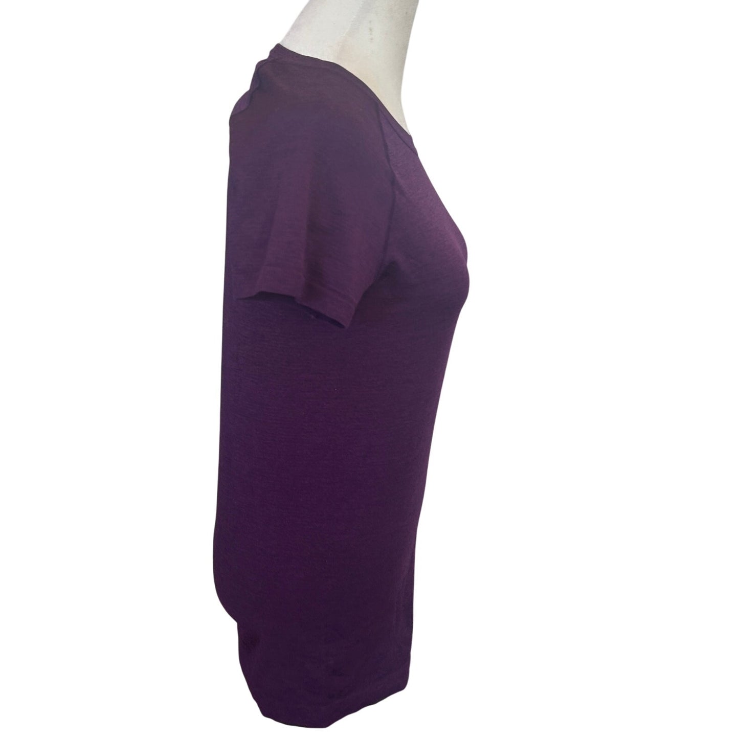 Lululemon Plum Purple Swiftly Tech Short Sleeve 2.0 Women's Size 6