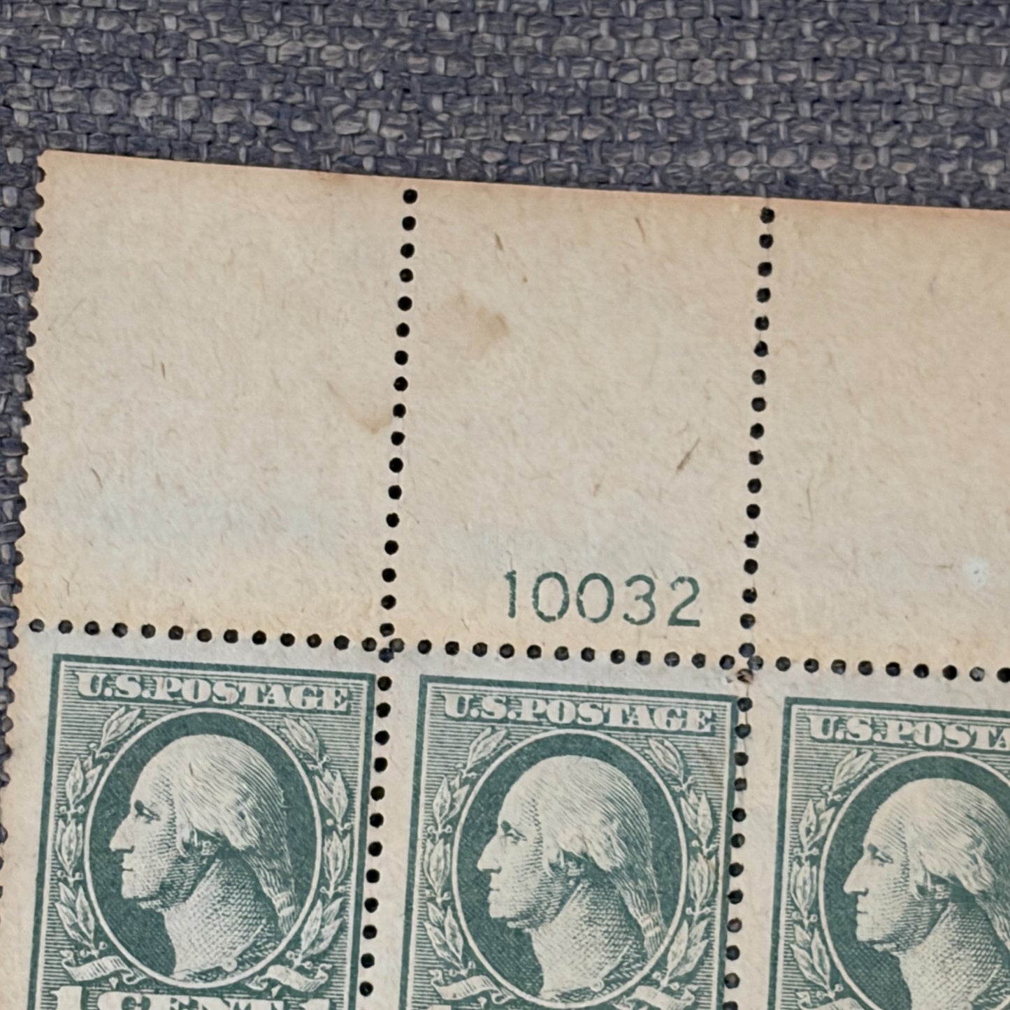US Scott #536 1 Cent Top Plate Block of Six Stamps MNH