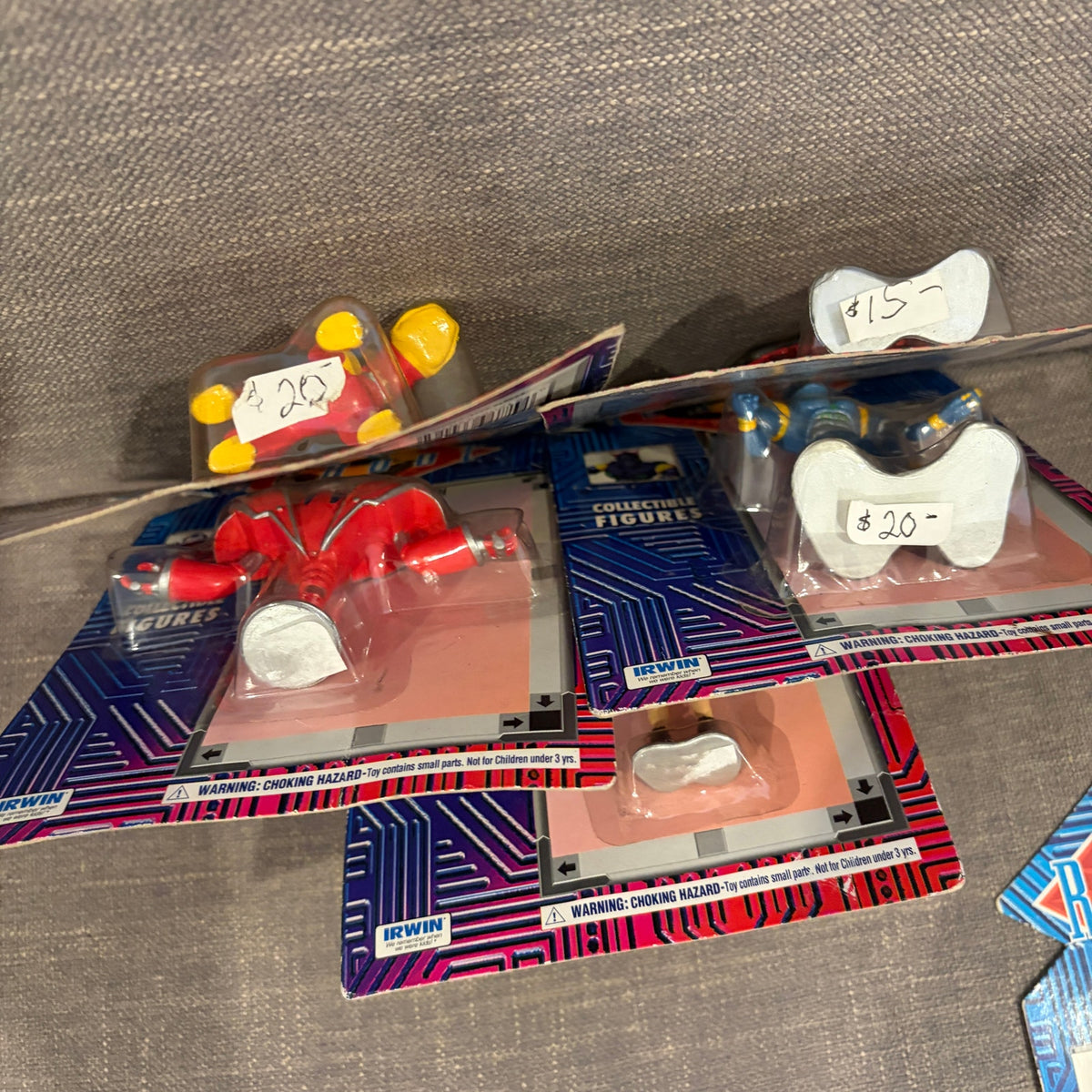 LOT 8 ReBoot Collectible Action Figures Irwin 1995