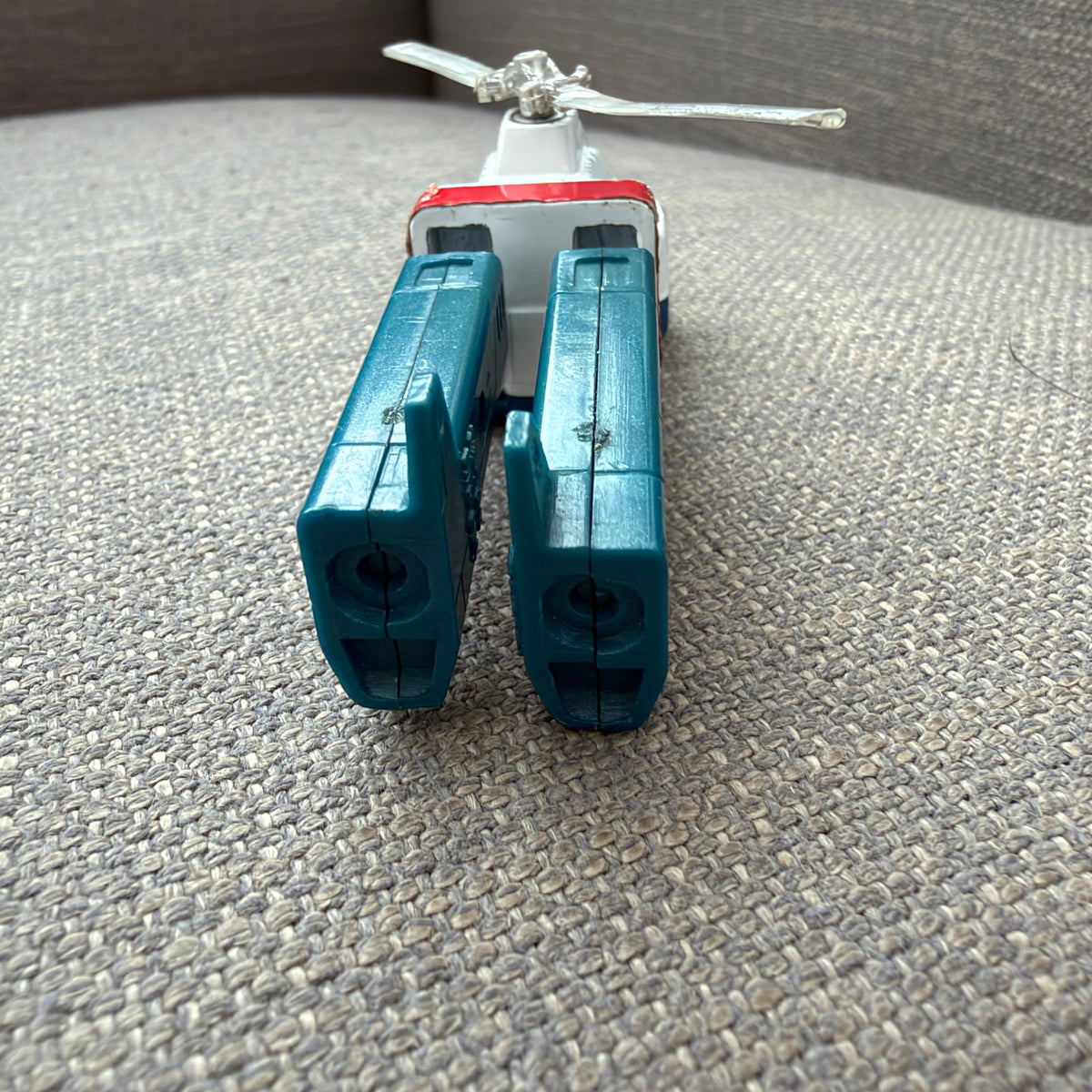 Vintage 1983 Tonka GoBots Cop-Tur Missing Propeller