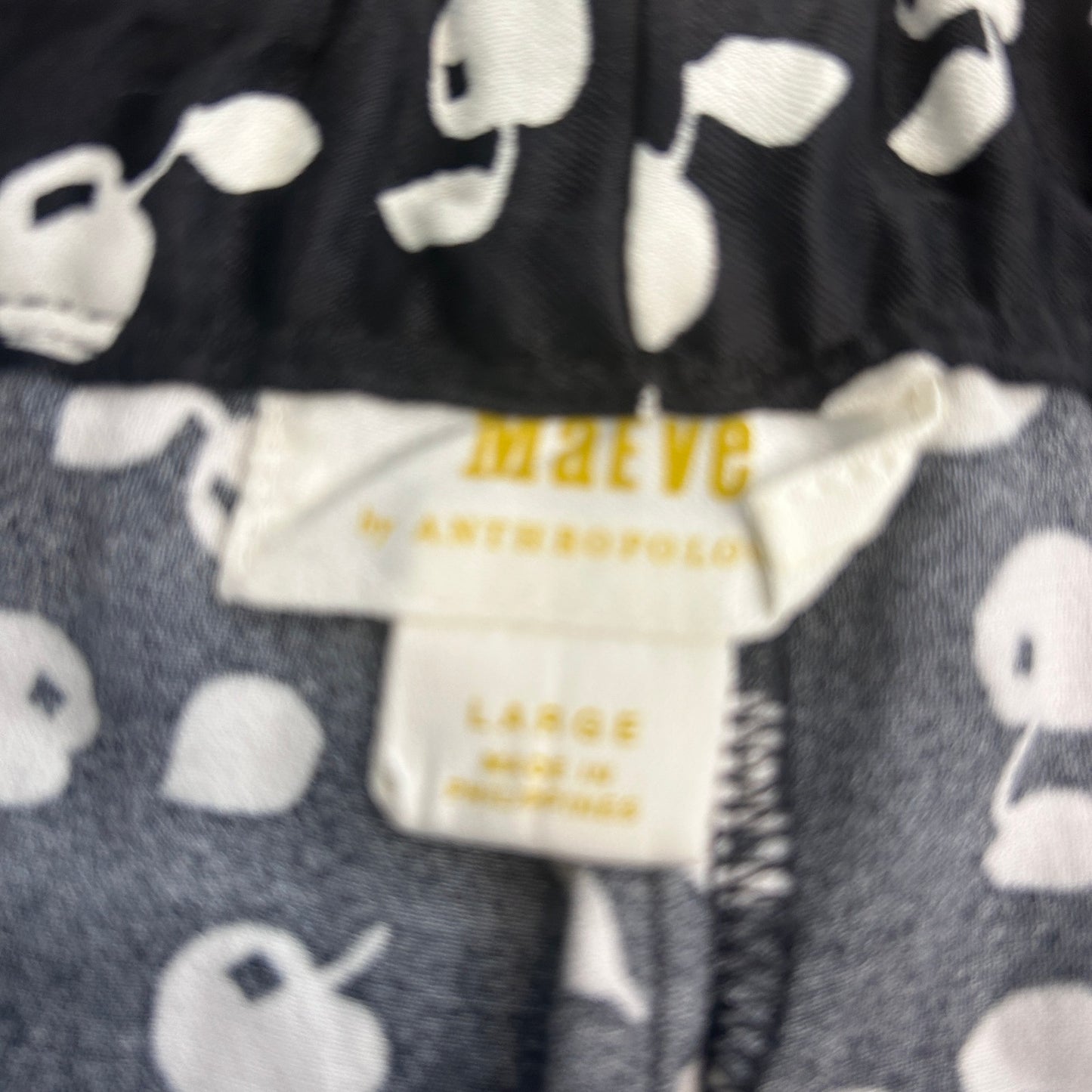 Maeve Anthropologie Black and Ivory Cherry Pattern Shorts Womens Size Large