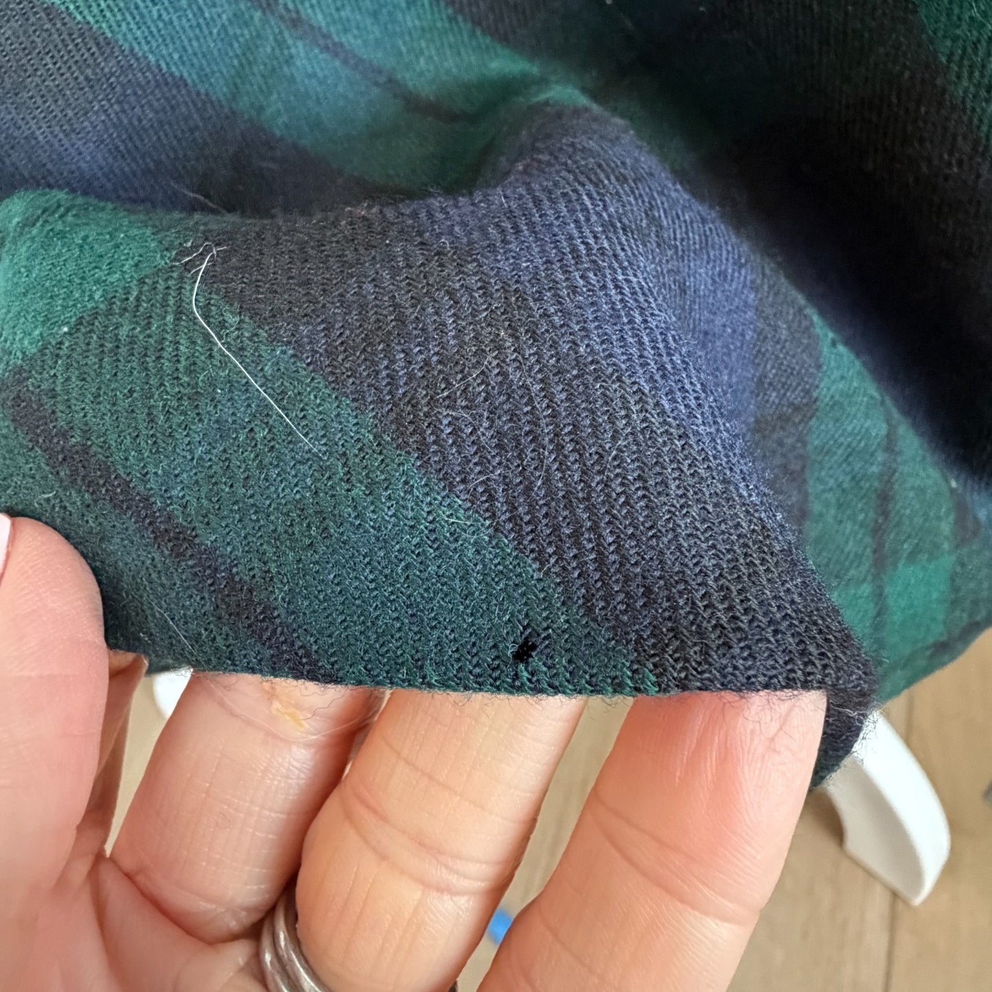 Vintage Ralph Lauren Navy Green Plaid 100% Wool Skirt Womens Size 10 *FLAW*