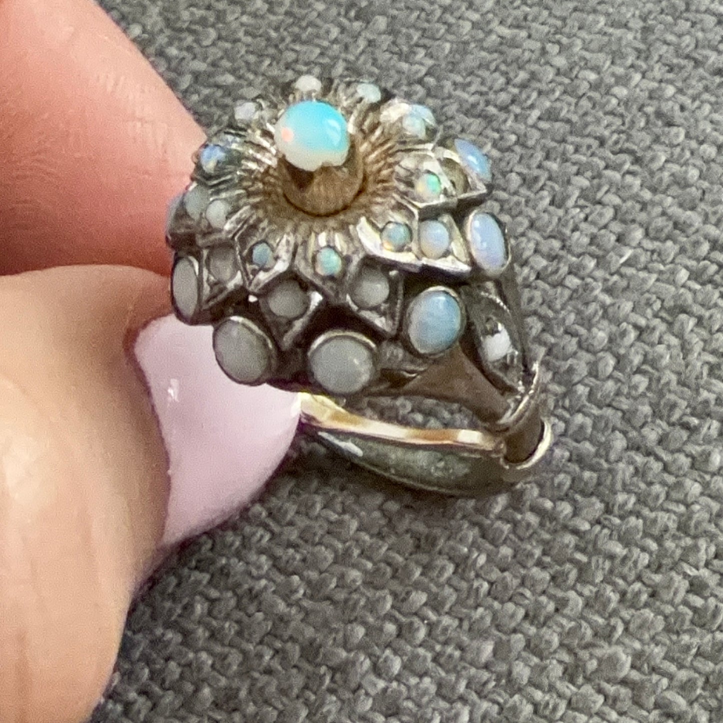 Antique Thai Princess Harem Opal Cluster Ring 14K Gold (2 Missing Stones)