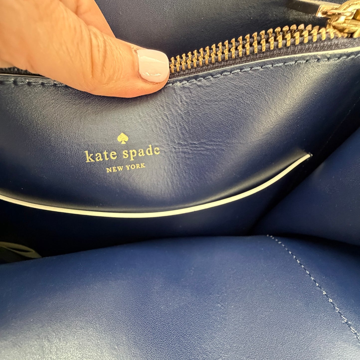 Kate Spade New York Arbour Hill Elodie Satchel Tote Bag Off White Navy Blue