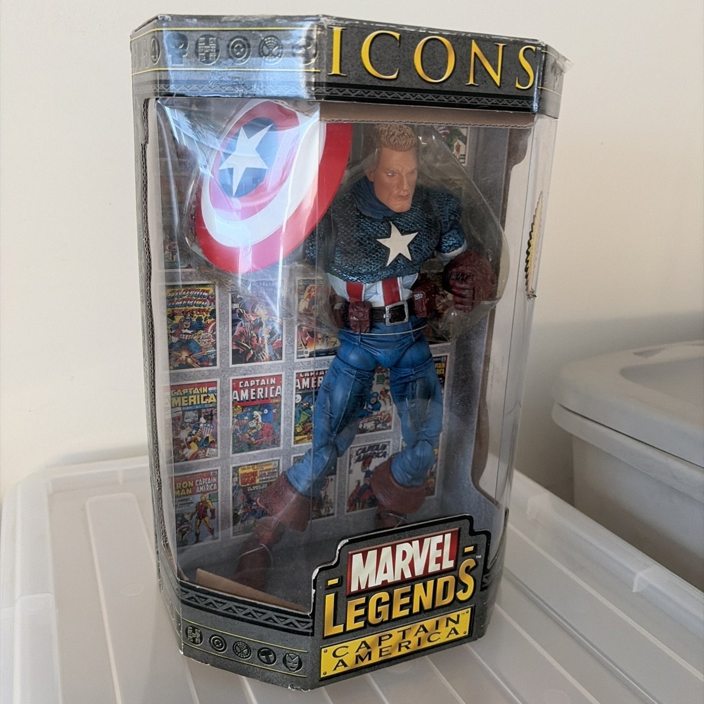 Captain American Unmasked Marvel Legends Icons 12" inch Action Figure ToyBiz