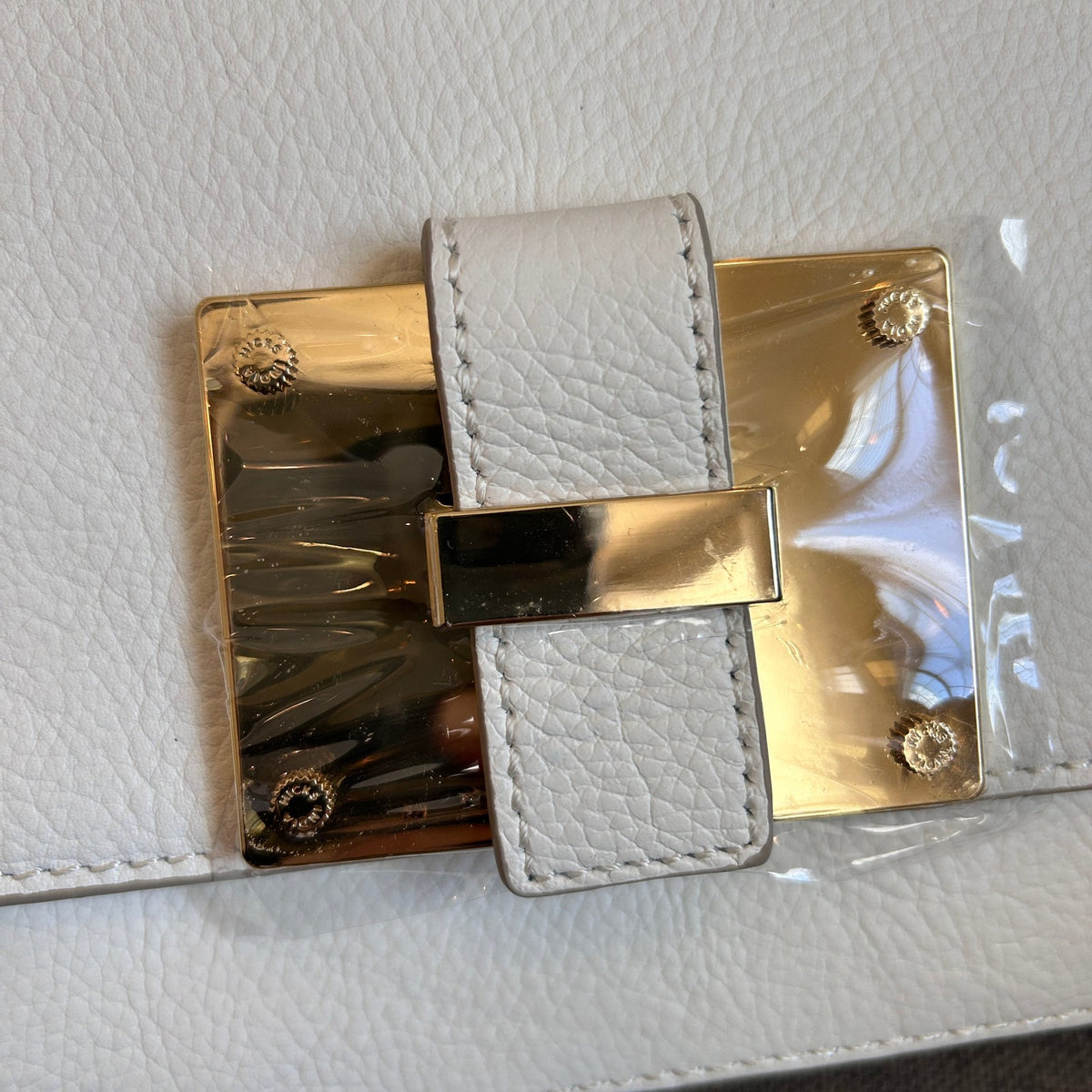 India Hicks Lady P Off-White Pebbled Leather Crossbody Shoulder Bag NEW