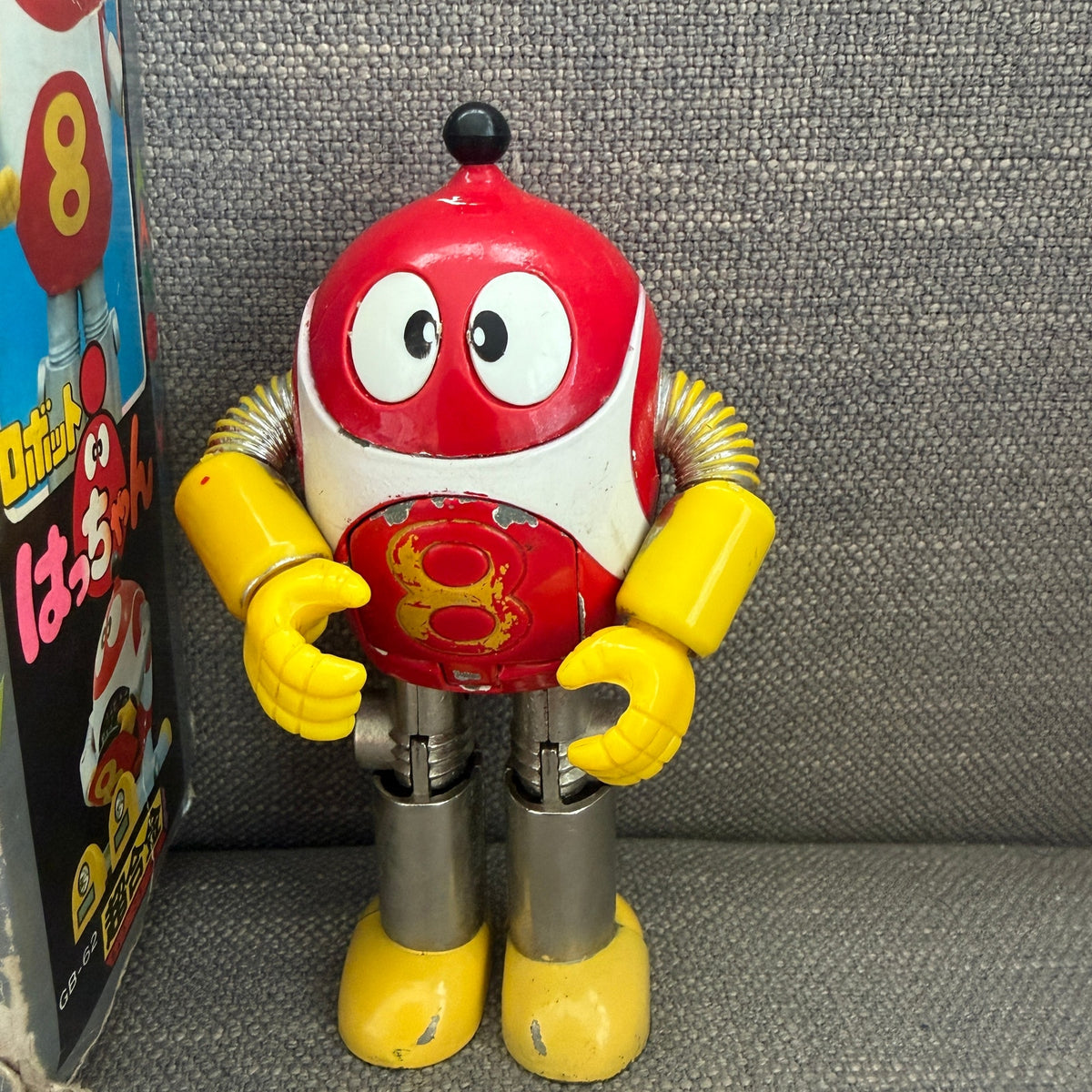 Vintage 1981 Popy Chogokin  GB-62 Godaikin Robot Hacchan With Box 4"