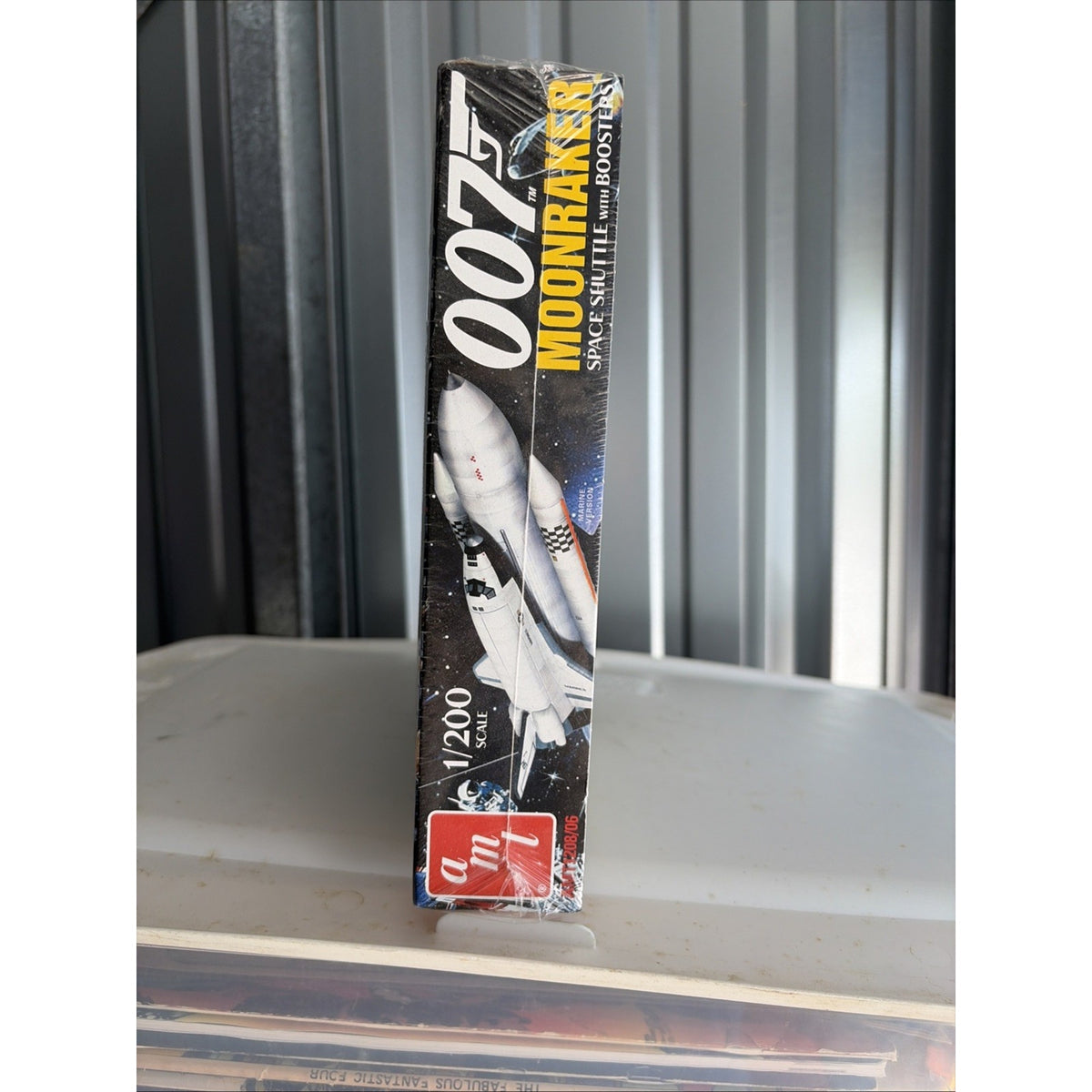AMT 007 Moonraker 1/200 Scale Model Kit Space Shuttle With Boosters NEW