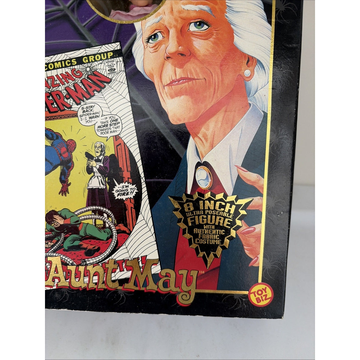 Toy Biz Famous Cover Series Marvel Comics Spider-Man Aunt May Action Figure