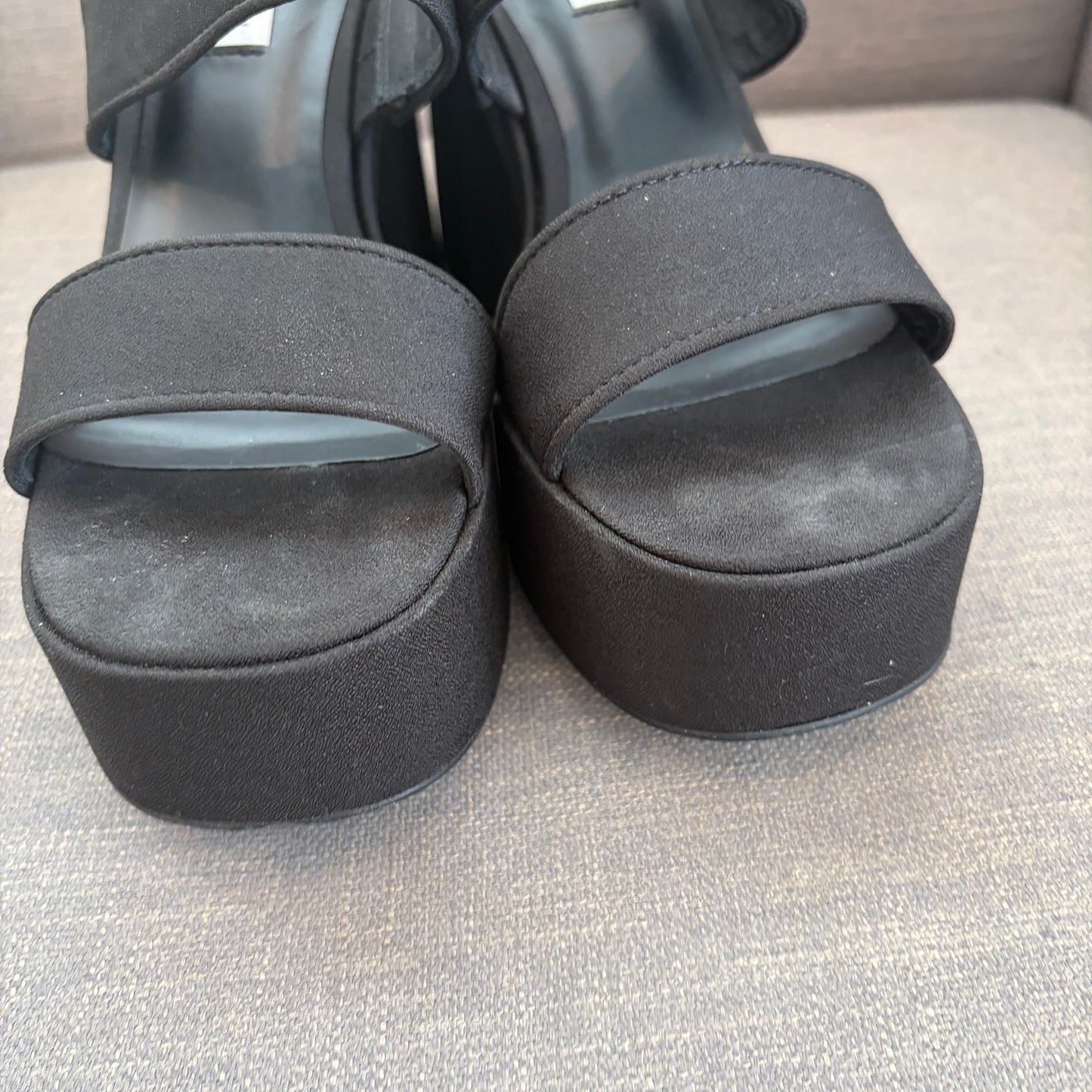 Steve Madden Valory Black Platform Strappy Sandal Heels Womens Size 8.5