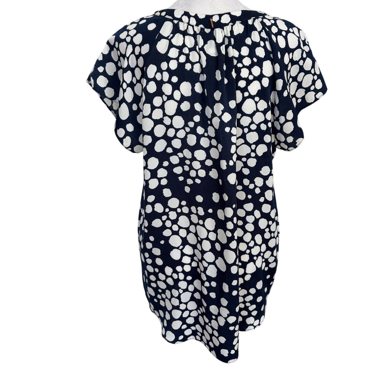 Misa Los Angeles Navy Blue and White Spotted Short Sleeve Top Blouse Size Small