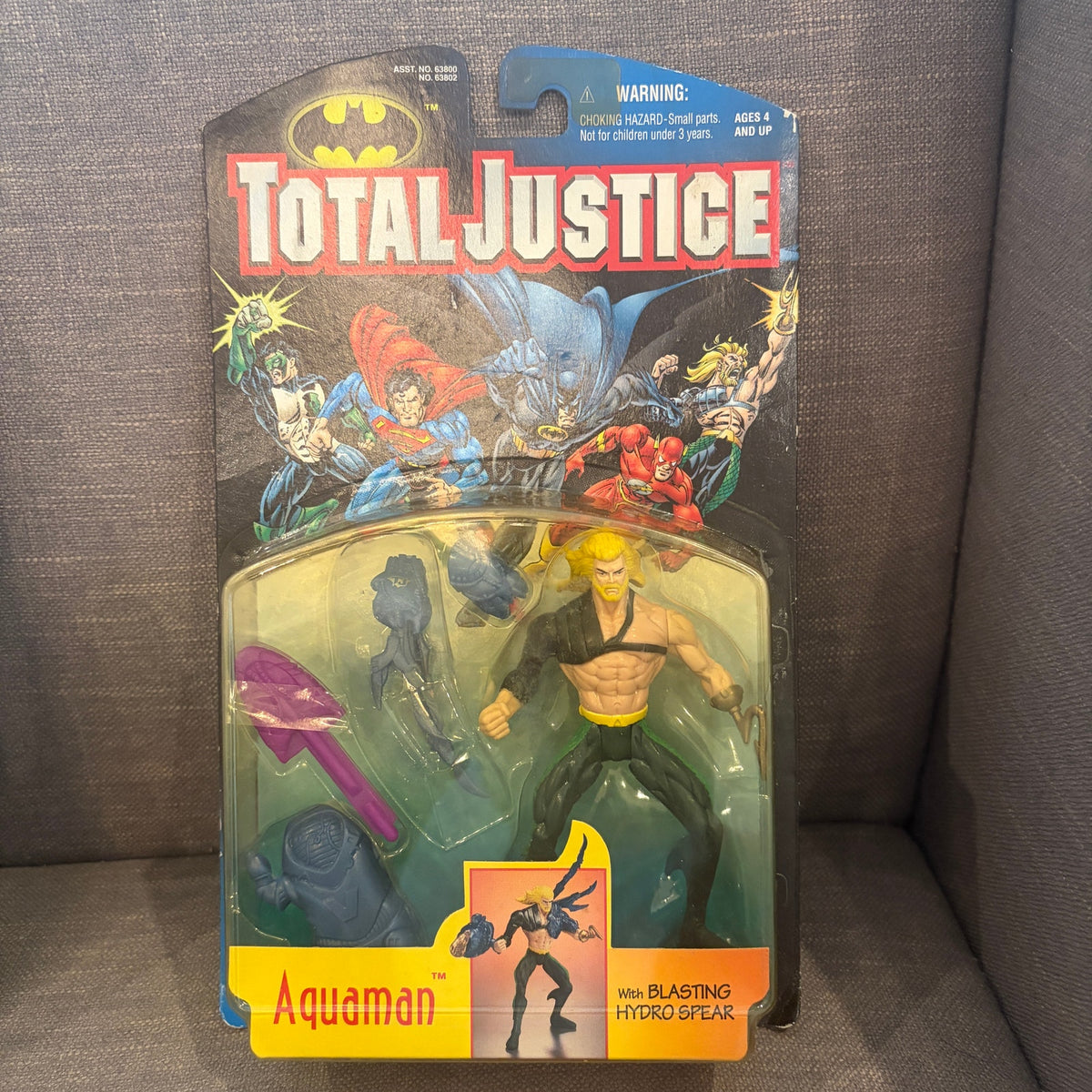 LOT 2 Kenner Total Justice Action Figures Hawkman and Aquaman NEW