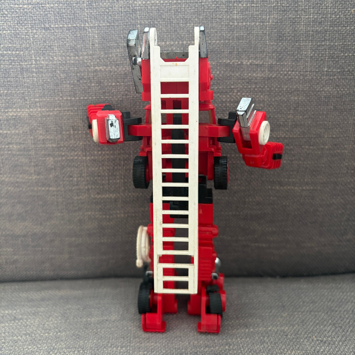 Vintage 1992 Transformers G2 Inferno Autobot Hasbro Fire Truck Action Figure