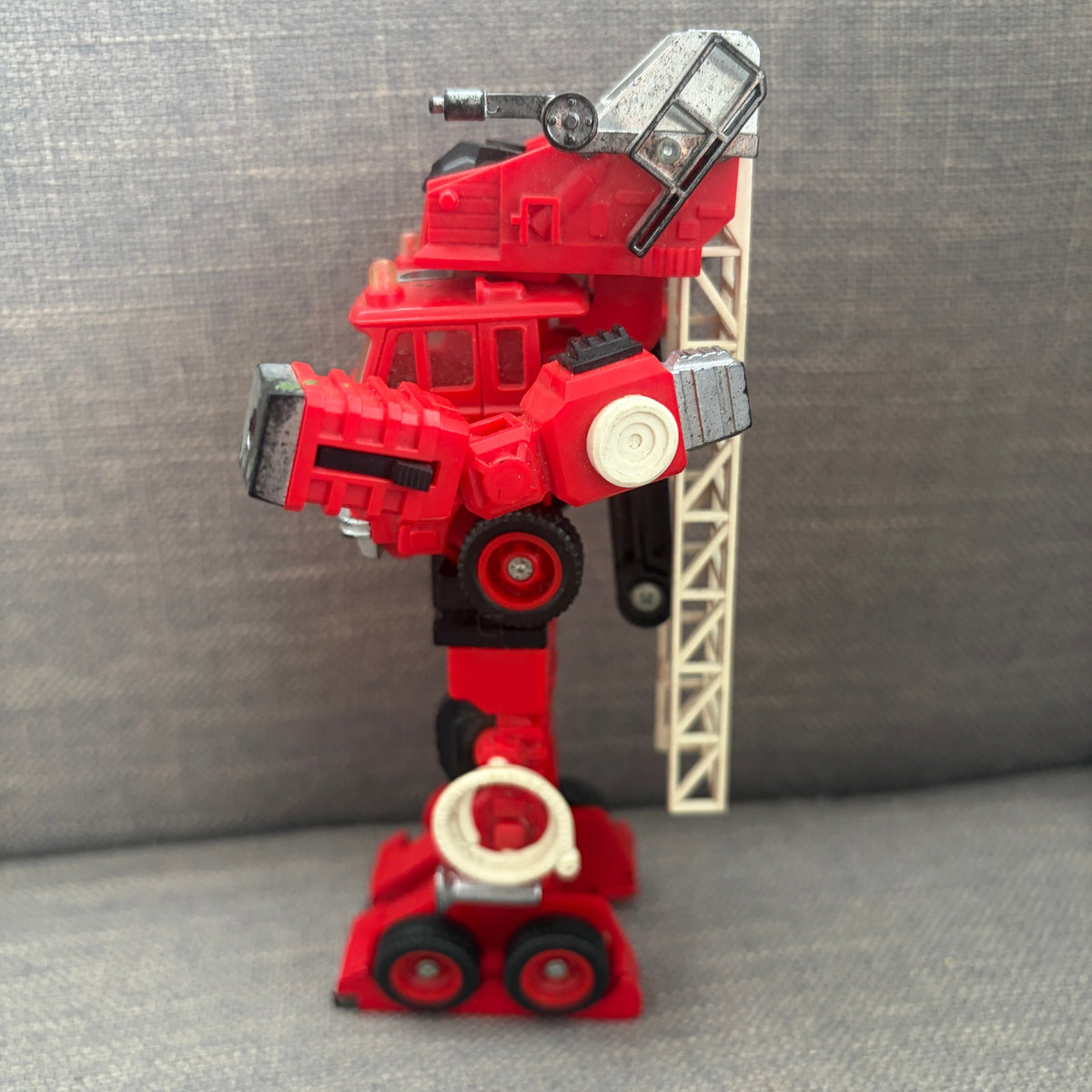 Vintage 1992 Transformers G2 Inferno Autobot Hasbro Fire Truck Action Figure