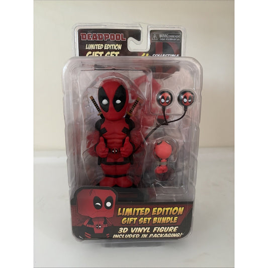 NECA Deadpool Gift Set Limited Edition Bodyknocker Bobblehead & Earbuds