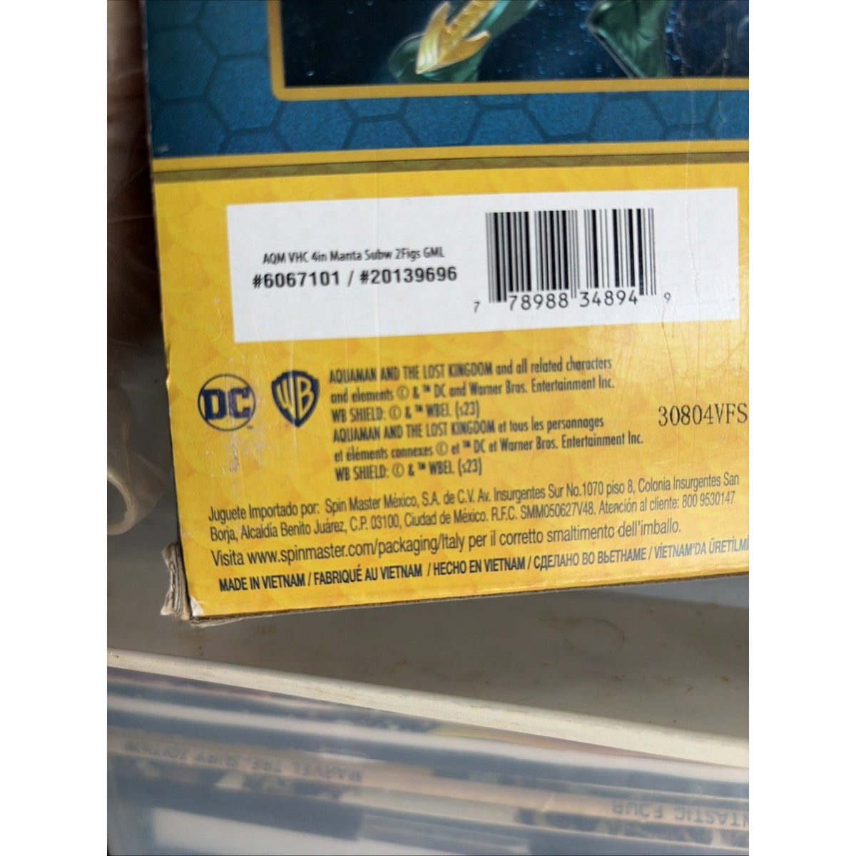 Aquaman vs Black Manta Battle Set - 4" Figures, Manta Sub with Lights & Sounds