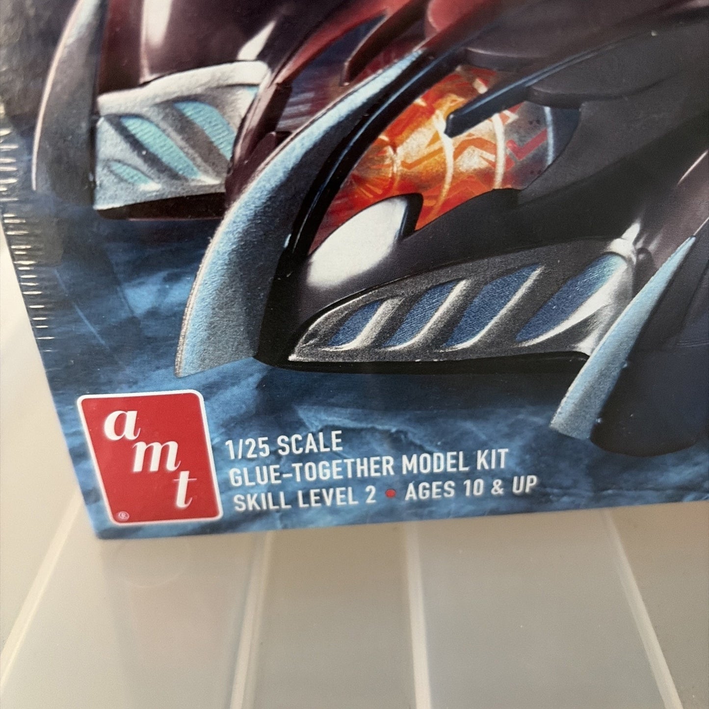 AMT Batman & Robin DC Batmobile Glue-Together Model Kit Car 1/25